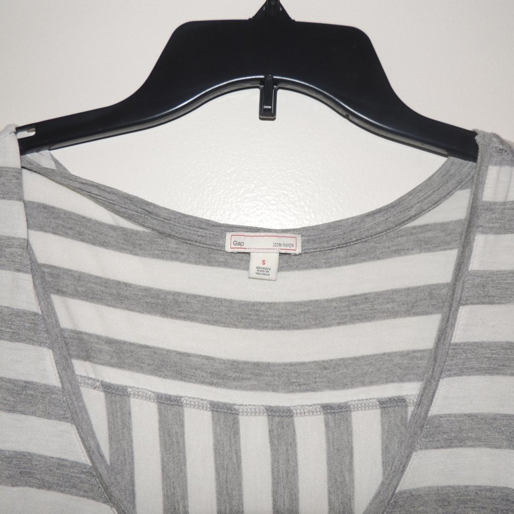 Grey Striped Tank - Picture 3 of 4